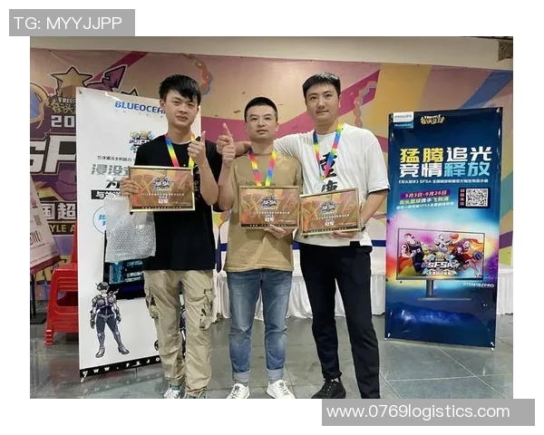 重庆篮球队以56分稳居总决赛积分榜首位展现强劲实力