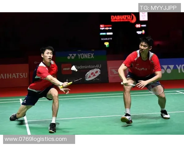 赛后复盘:北京羽毛球队与成都羽毛球队速度对比分析与战术探讨 赛后复盘:北京羽毛球队与成都羽毛球队速度对比分析与战术探讨