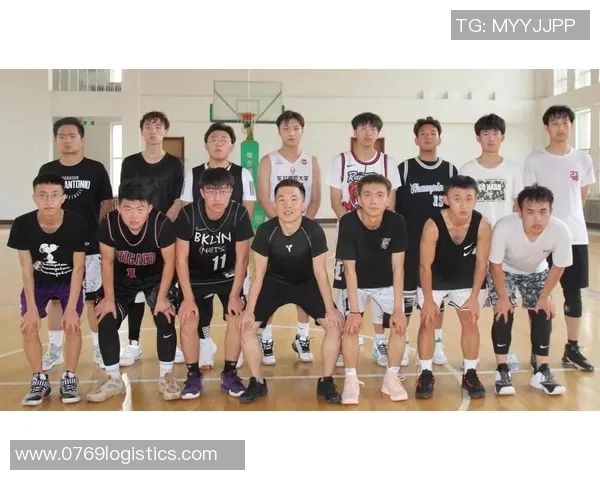 聚焦成都篮球队的意识提升与团队协作发展探讨