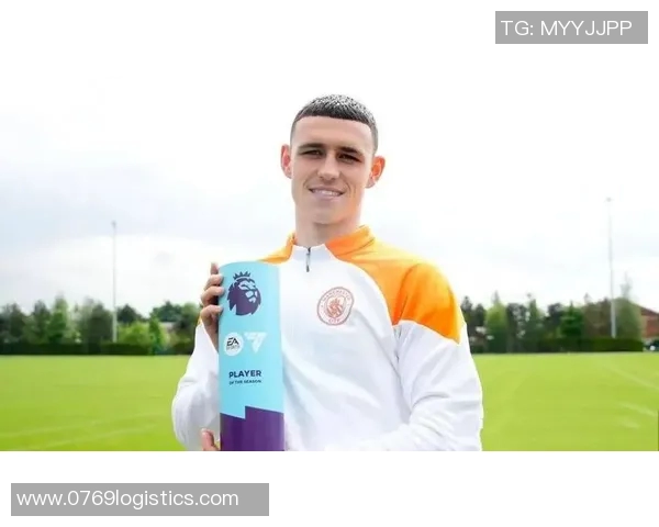 足球明星展现多重才华从绿茵场到艺术舞台的精彩人生 足球明星展现多重才华从绿茵场到艺术舞台的精彩人生