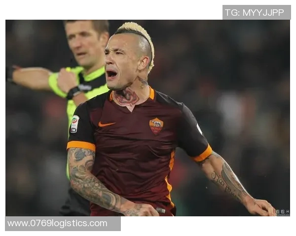 足球明星脖部纹身艺术揭秘展现个性与风格的独特魅力 足球明星脖部纹身艺术揭秘展现个性与风格的独特魅力