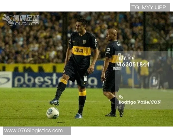 加罗足球明星的传奇故事与辉煌成就探秘之旅